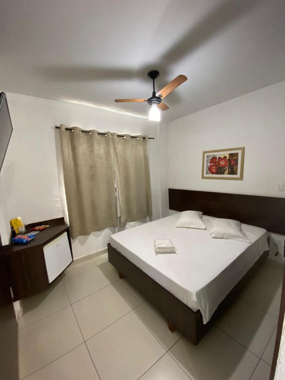 Hotel Rota Do Sol Патросиниу Экстерьер фото